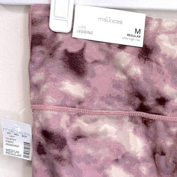 NWT Maurices High Rise Shades of Pink Tie Dye Leggings Size Medium - Picture 7 of 11